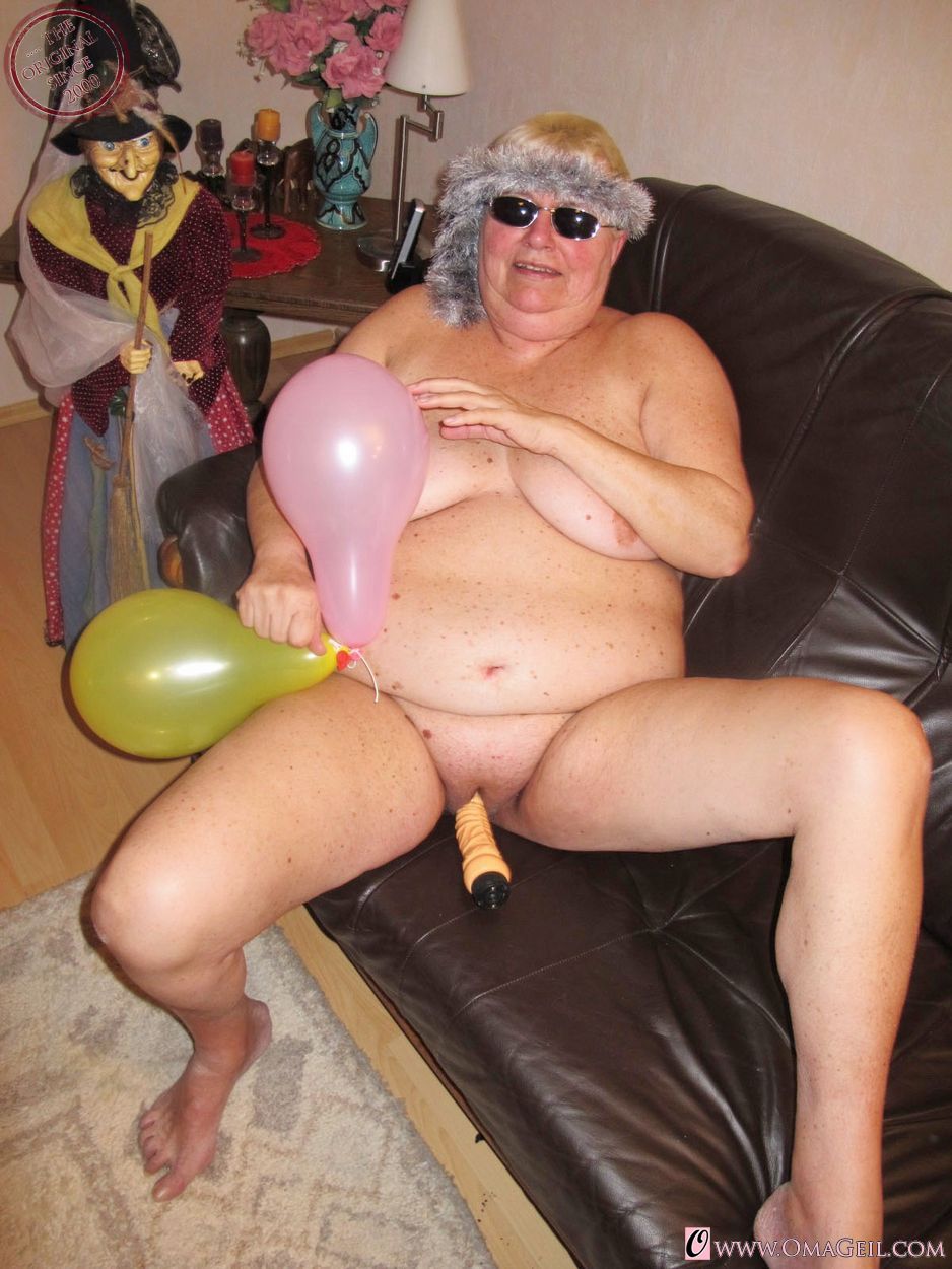 mature granny with dildo hd sex photo