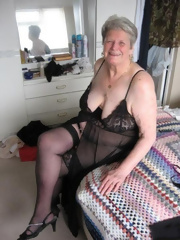 Sexy Old LadiesSexy Old Ladies_14